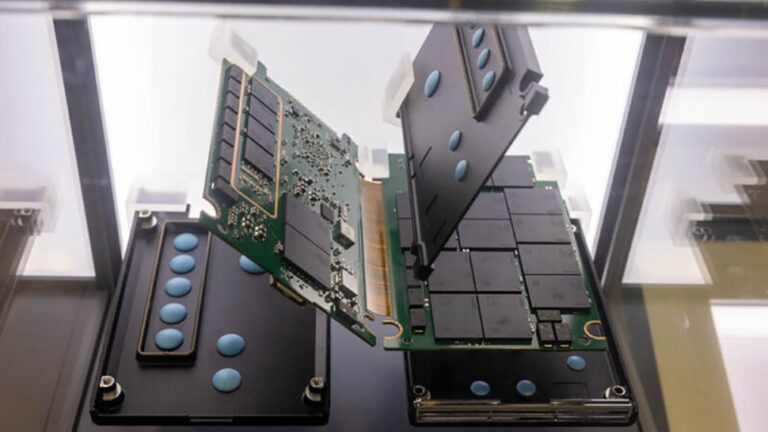 Samsung Showcases 128TB SSD Internals with Unexpected Caveat